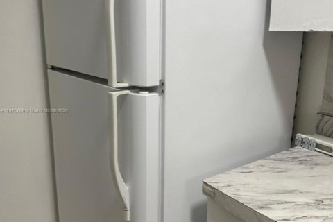 Купить кондоминиум в Майами, Флорида 2 спальни, 81.48м2, № 1956753 - фото 12