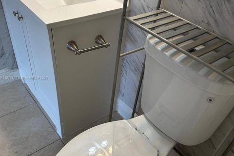 Купить кондоминиум в Майами, Флорида 2 спальни, 81.48м2, № 1956753 - фото 2