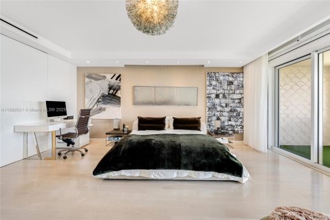 Copropriété à vendre à Miami Beach, Floride: 4 chambres, 381.74 m2 № 2154781 - photo 24