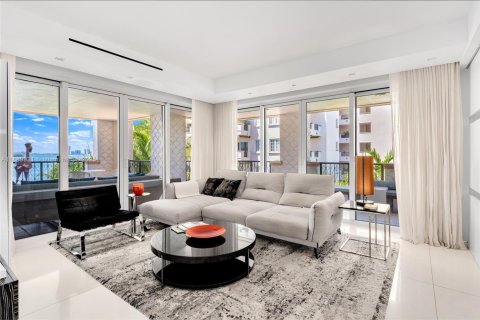 Copropriété à vendre à Miami Beach, Floride: 4 chambres, 381.74 m2 № 2154781 - photo 13