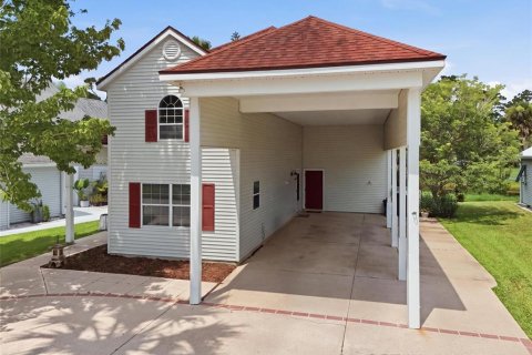 Casa en venta en Titusville, Florida, 2 dormitorios, 111.3 m2 № 2277529 - foto 1