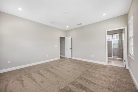House in Winter Garden, Florida 4 bedrooms, 193.52 sq.m. № 1835090 - photo 14