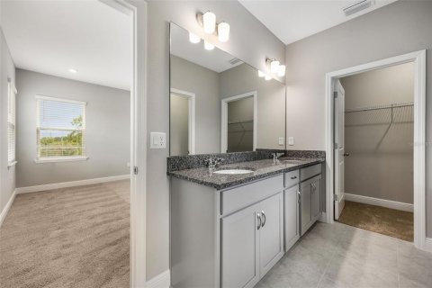 House in Winter Garden, Florida 4 bedrooms, 193.52 sq.m. № 1835090 - photo 16