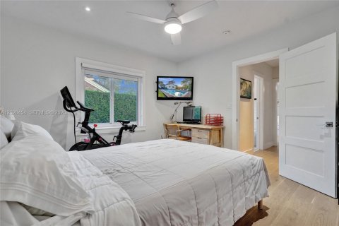 Villa ou maison à vendre à Miami Shores, Floride: 4 chambres, 203.73 m2 № 2077403 - photo 20