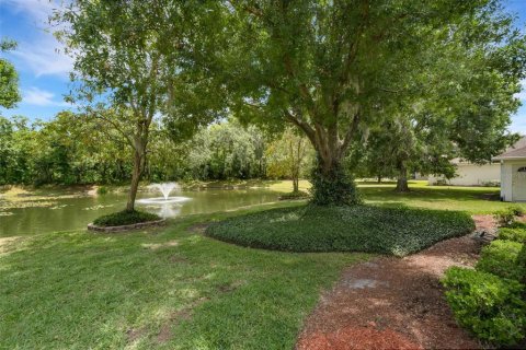 House in Lakeland, Florida 3 bedrooms, 166.3 sq.m. № 2103483 - photo 25