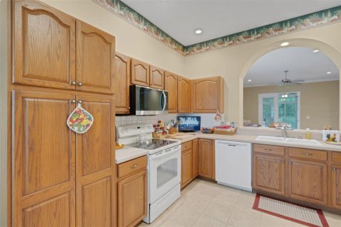 House in Lakeland, Florida 3 bedrooms, 166.3 sq.m. № 2103483 - photo 7