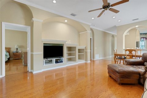 House in Lakeland, Florida 3 bedrooms, 166.3 sq.m. № 2103483 - photo 13