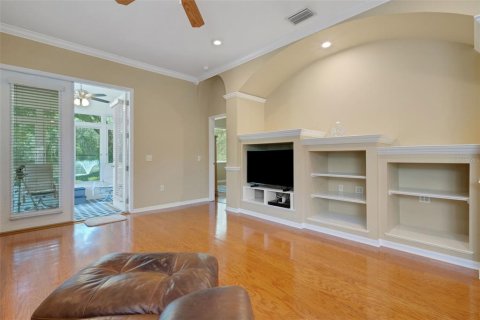 House in Lakeland, Florida 3 bedrooms, 166.3 sq.m. № 2103483 - photo 12