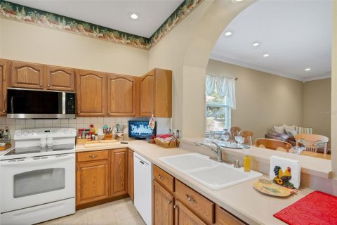 House in Lakeland, Florida 3 bedrooms, 166.3 sq.m. № 2103483 - photo 5
