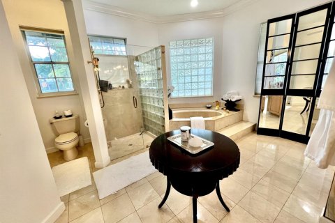 Villa ou maison à louer à Wellington, Floride: 5 chambres, 603.86 m2 № 2268462 - photo 15