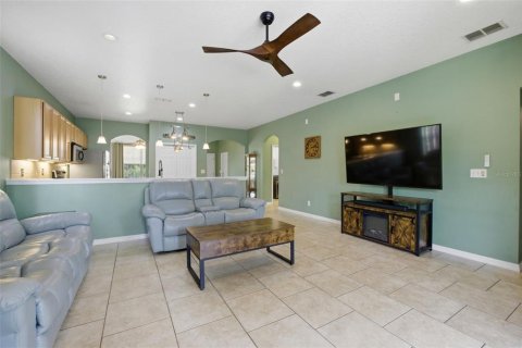 Casa en venta en Leesburg, Florida, 3 dormitorios, 171.5 m2 № 2225682 - foto 6