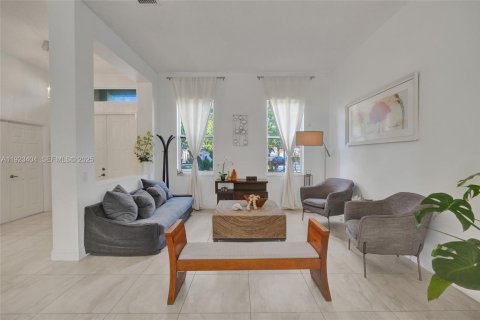 Villa ou maison à vendre à Weston, Floride: 4 chambres, 248.42 m2 № 1977435 - photo 6