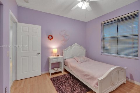 Villa ou maison à vendre à Weston, Floride: 4 chambres, 248.42 m2 № 1977435 - photo 23