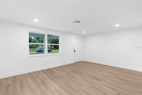 House in Holiday, Florida 3 bedrooms, 138.24 sq.m. № 1907280 - photo 6