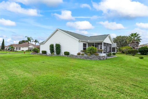 Villa ou maison à vendre à The Villages, Floride: 3 chambres, 129.32 m2 № 2398937 - photo 30