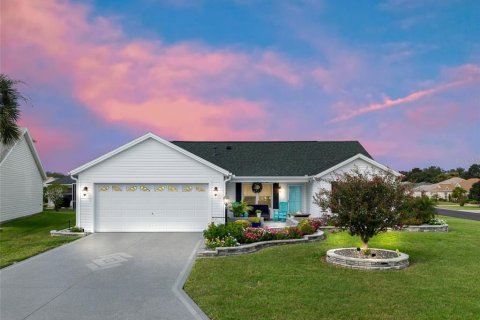 Villa ou maison à The Villages, Floride 3 chambres, 129.32 m2 № 2398937