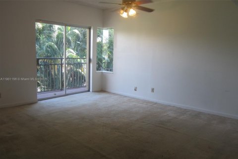 Снять в аренду кондоминиум в Дейви, Флорида 2 спальни, 111.48м2, № 1951778 - фото 14