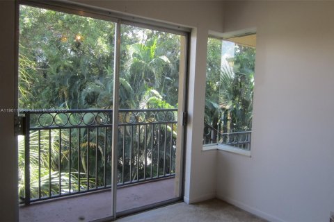 Снять в аренду кондоминиум в Дейви, Флорида 2 спальни, 111.48м2, № 1951778 - фото 12
