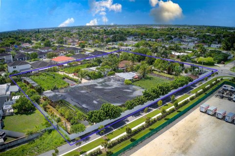 Land in Homestead, Florida № 1781436 - photo 1