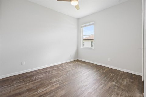 Casa en venta en Grand Island, Florida, 3 dormitorios, 147.25 m2 № 1918020 - foto 12