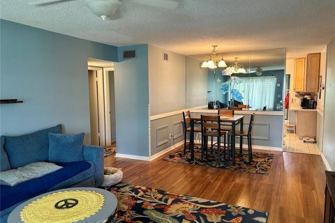 Condominio en venta en Clearwater, Florida, 2 dormitorios, 102.19 m2 № 1833188 - foto 4