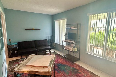 Condominio en venta en Clearwater, Florida, 2 dormitorios, 102.19 m2 № 1833188 - foto 10