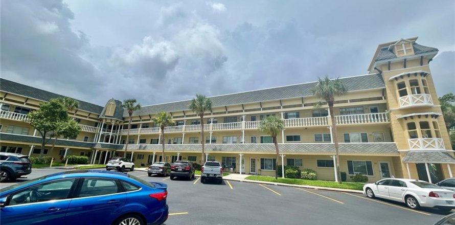 Condominio en Clearwater, Florida, 2 dormitorios № 1833188