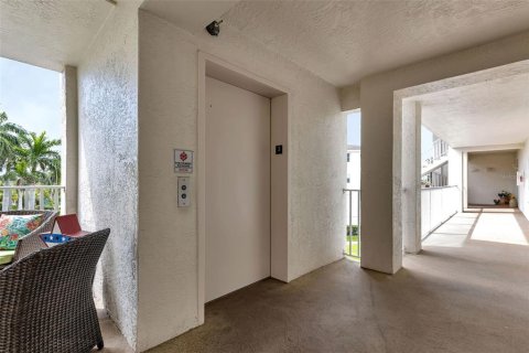 Condo in Punta Gorda, Florida, 3 bedrooms  № 1796929 - photo 6
