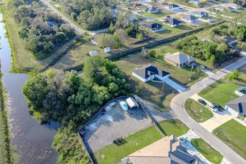 Villa ou maison à louer à Lehigh Acres, Floride: 3 chambres, 151.71 m2 № 2429383 - photo 22