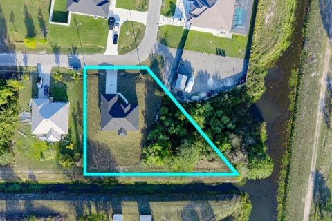 Villa ou maison à louer à Lehigh Acres, Floride: 3 chambres, 151.71 m2 № 2429383 - photo 5