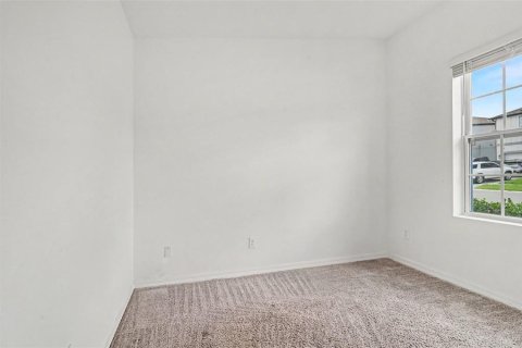 House in HAMPTON OAKS in Deltona, Florida 3 bedrooms, 155.61 sq.m. № 2196458 - photo 28