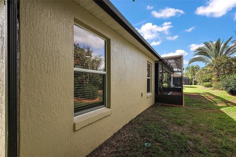House in The Villages, Florida 3 bedrooms, 181.44 sq.m. № 1832707 - photo 30
