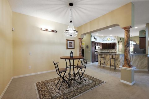 House in The Villages, Florida 3 bedrooms, 181.44 sq.m. № 1832707 - photo 12