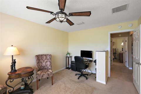House in The Villages, Florida 3 bedrooms, 181.44 sq.m. № 1832707 - photo 23