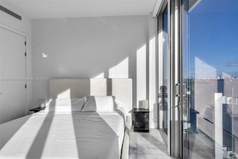 Condominio en venta en Miami, Florida, 1 dormitorio, 63.17 m2 № 1974912 - foto 14
