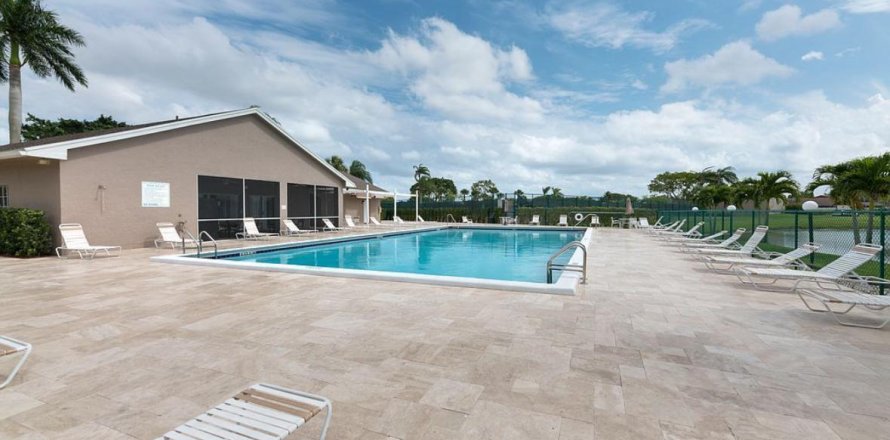 Adosado en Boca Raton, Florida 3 dormitorios, 193.98 m2 № 1207351