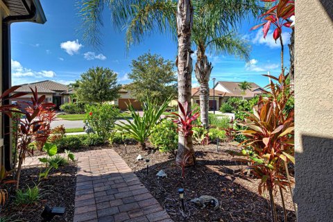 House in Venice, Florida 2 bedrooms, 182.55 sq.m. № 1850026 - photo 4