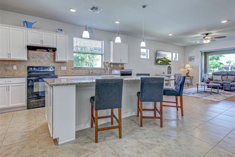 House in Venice, Florida 2 bedrooms, 182.55 sq.m. № 1850026 - photo 9
