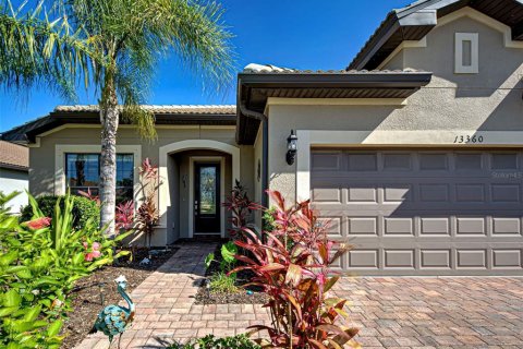 House in Venice, Florida 2 bedrooms, 182.55 sq.m. № 1850026 - photo 3