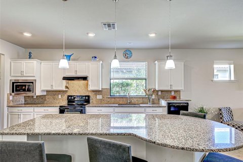 House in Venice, Florida 2 bedrooms, 182.55 sq.m. № 1850026 - photo 10