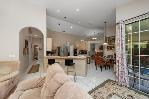 Villa ou maison à vendre à Orlando, Floride: 4 chambres, 220.18 m2 № 2092120 - photo 15