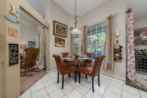 Villa ou maison à vendre à Orlando, Floride: 4 chambres, 220.18 m2 № 2092120 - photo 13