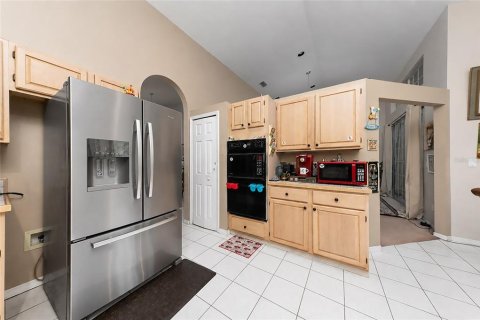 Villa ou maison à vendre à Orlando, Floride: 4 chambres, 220.18 m2 № 2092120 - photo 17