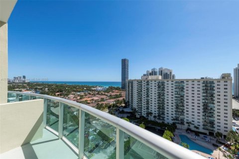 Copropriété à vendre à Sunny Isles Beach, Floride: 1 chambre, 93.37 m2 № 1862724 - photo 3