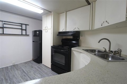 Apartamento en alquiler en Bradenton, Florida, 3 dormitorios, 44.59 m2 № 1823222 - foto 3