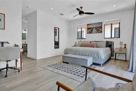 Touwnhouse à vendre à Miami, Floride: 3 chambres, 202.99 m2 № 2085666 - photo 15