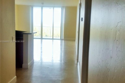 Appartement à louer à North Miami, Floride: 2 chambres, 148.92 m2 № 2243182 - photo 14