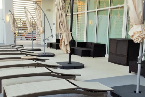 Appartement à louer à North Miami, Floride: 2 chambres, 148.92 m2 № 2243182 - photo 6