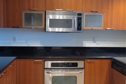 Appartement à louer à North Miami, Floride: 2 chambres, 148.92 m2 № 2243182 - photo 11