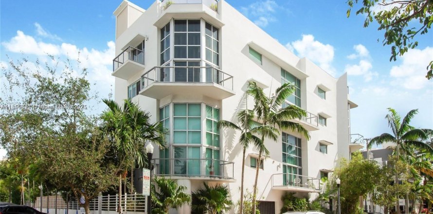 Condo à Miami Beach, Floride, 2 chambres № 1874917